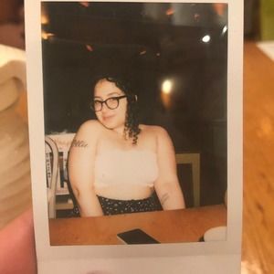 Meet your Posher, Allexis